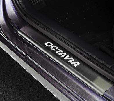 Накладки на пороги для Skoda Octavia A7 (2013-н.в.) «Rival» NP.5105.3